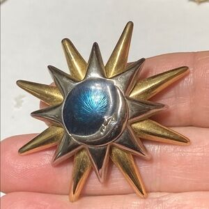 LIZ CLAIBORNE signed gold & silver tone Celestial Sun Moon brooch pin jewelry